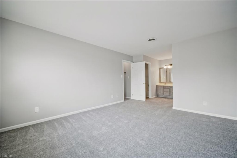 Photo 25 of 50 residential for sale in Virginia Beach virginia