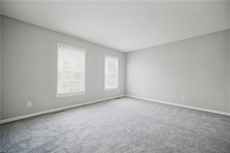 Photo 4 of 50 residential for sale in Virginia Beach virginia