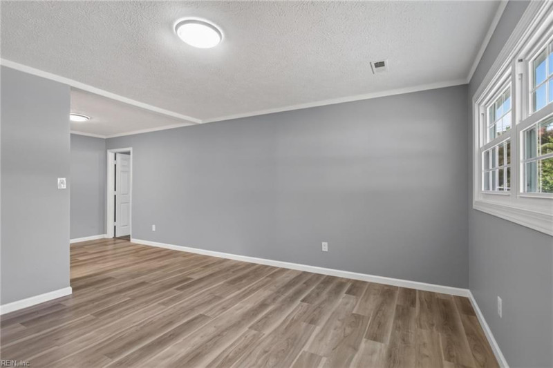 Photo 9 of 30 residential for sale in Hampton virginia