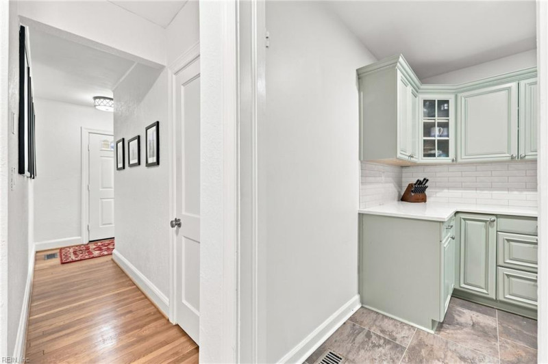 Photo 15 of 45 residential for sale in Norfolk virginia Photo 15 of 45 residential for sale in Norfolk virginia