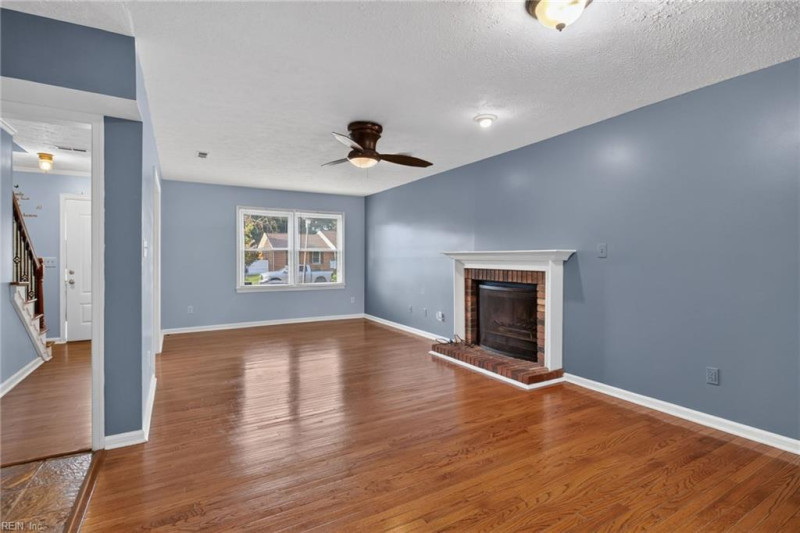 Photo 6 of 24 residential for sale in Hampton virginia Photo 6 of 24 residential for sale in Hampton virginia