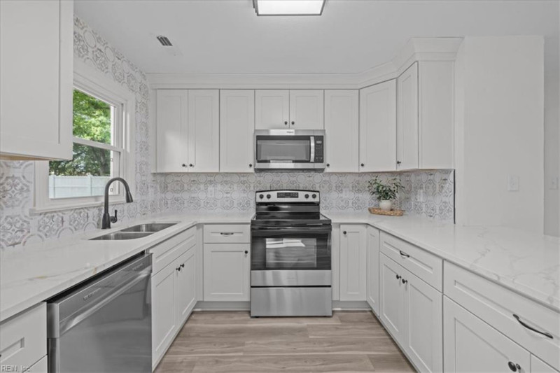 Photo 11 of 31 residential for sale in Norfolk virginia Photo 11 of 31 residential for sale in Norfolk virginia