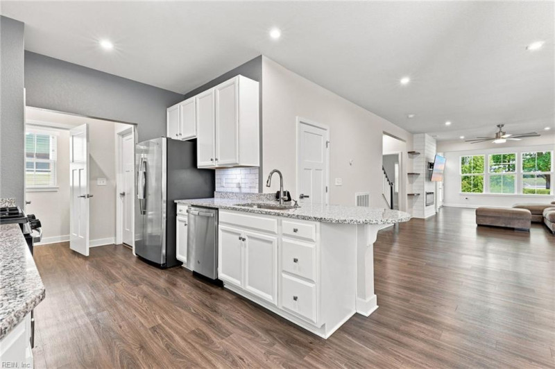 Photo 1 of 47 residential for sale in Chesapeake virginia Photo 1 of 47 residential for sale in Chesapeake virginia
