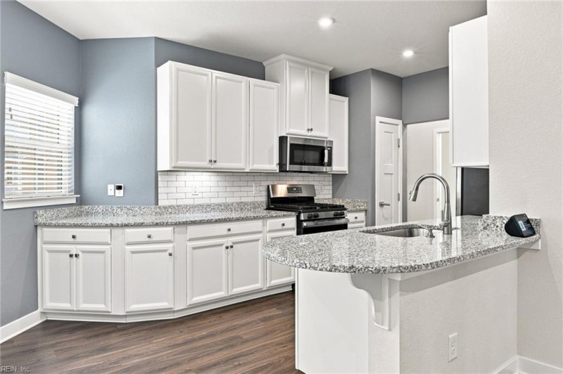 Photo 4 of 47 residential for sale in Chesapeake virginia Photo 4 of 47 residential for sale in Chesapeake virginia