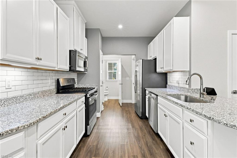 Photo 5 of 47 residential for sale in Chesapeake virginia Photo 5 of 47 residential for sale in Chesapeake virginia