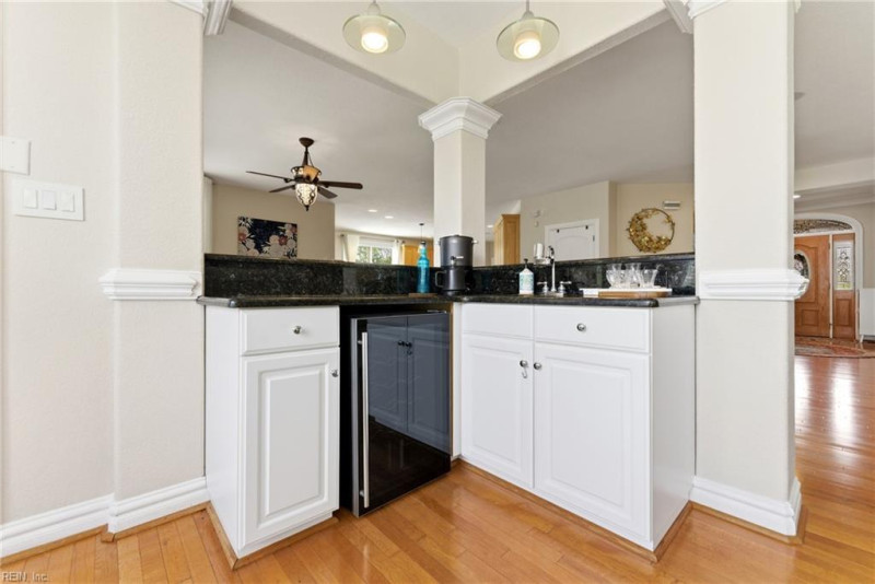 Photo 7 of 44 residential for sale in Virginia Beach virginia Photo 7 of 44 residential for sale in Virginia Beach virginia