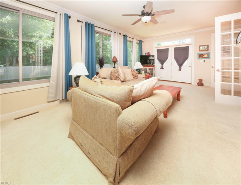 Photo 17 of 45 residential for sale in Chesapeake virginia Photo 17 of 45 residential for sale in Chesapeake virginia