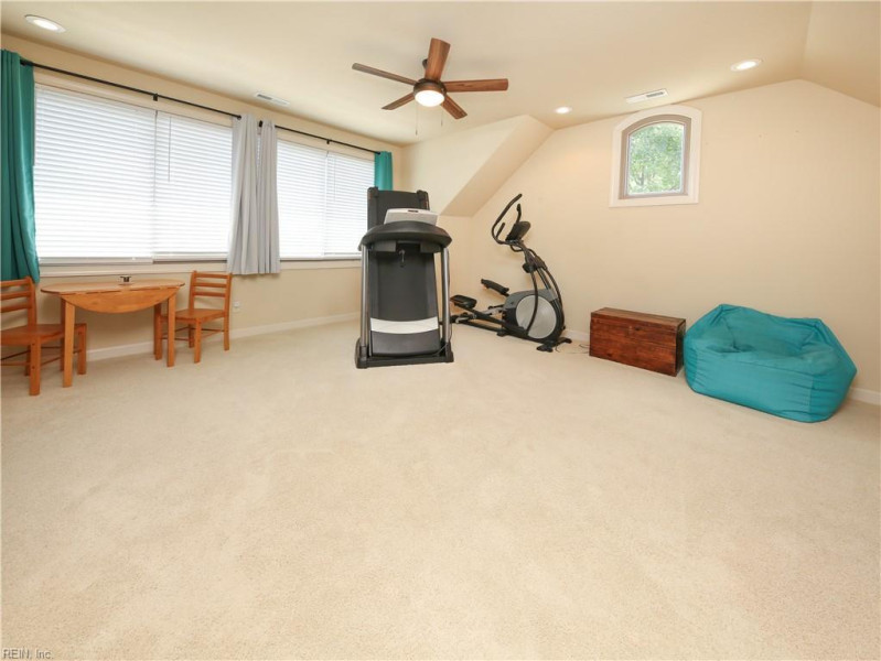 Photo 37 of 45 residential for sale in Chesapeake virginia Photo 37 of 45 residential for sale in Chesapeake virginia