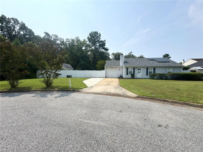 Photo 3 of 27 residential for sale in Virginia Beach virginia