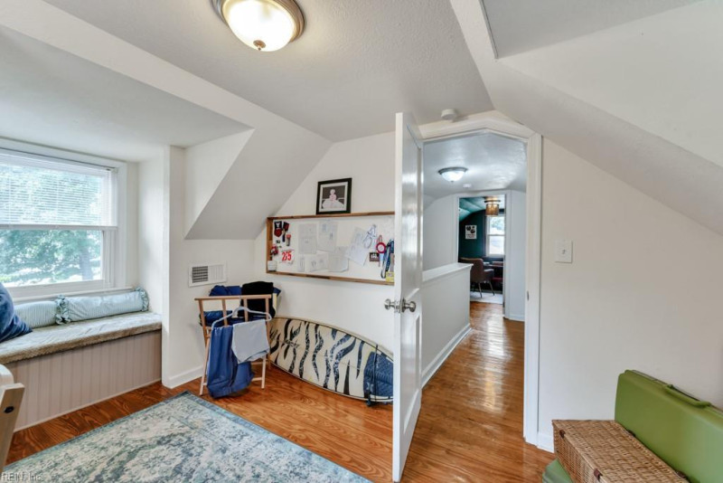 Photo 24 of 31 residential for sale in Portsmouth virginia