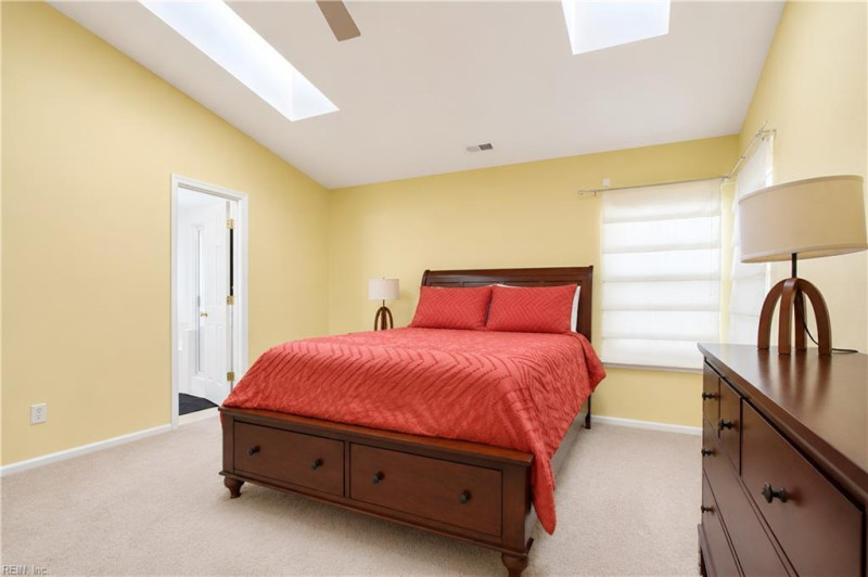 Photo 18 of 44 residential for sale in Chesapeake virginia Photo 18 of 44 residential for sale in Chesapeake virginia
