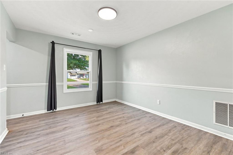 Photo 13 of 35 residential for sale in Hampton virginia Photo 13 of 35 residential for sale in Hampton virginia