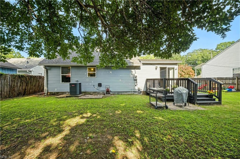 Photo 28 of 44 residential for sale in Norfolk virginia