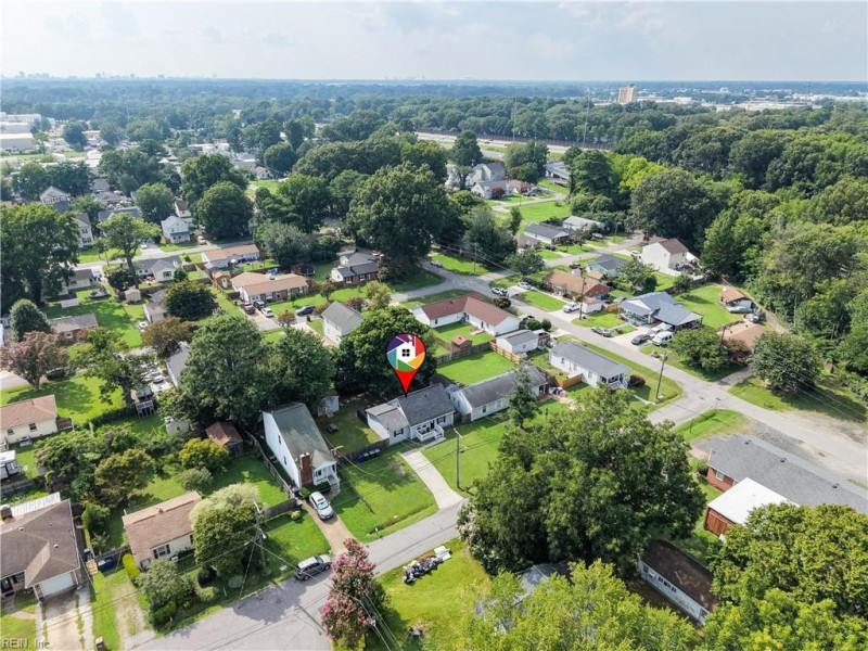 Photo 33 of 44 residential for sale in Norfolk virginia