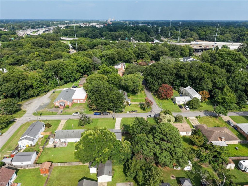 Photo 37 of 44 residential for sale in Norfolk virginia