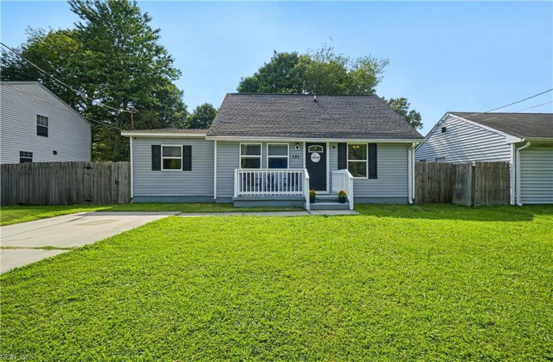 Photo 4 of 44 residential for sale in Norfolk virginia