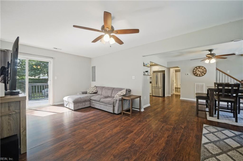 Photo 7 of 44 residential for sale in Norfolk virginia