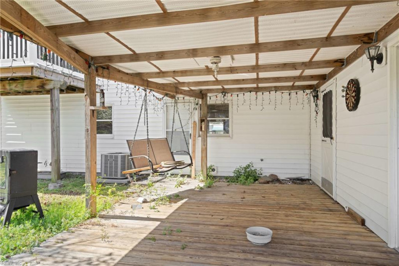 Photo 38 of 50 residential for sale in Southampton County virginia