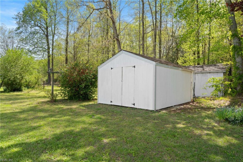 Photo 46 of 50 residential for sale in Southampton County virginia