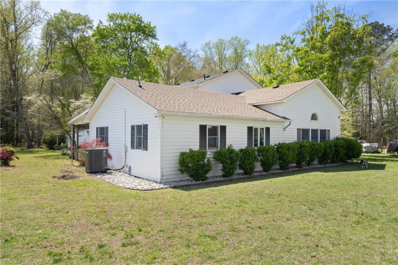 Photo 50 of 50 residential for sale in Southampton County virginia