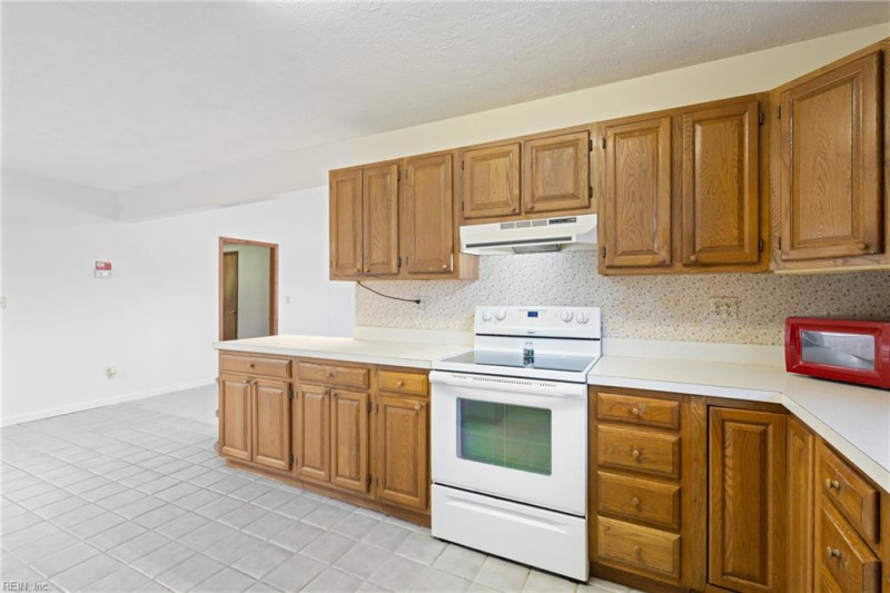 Photo 7 of 50 residential for sale in Southampton County virginia