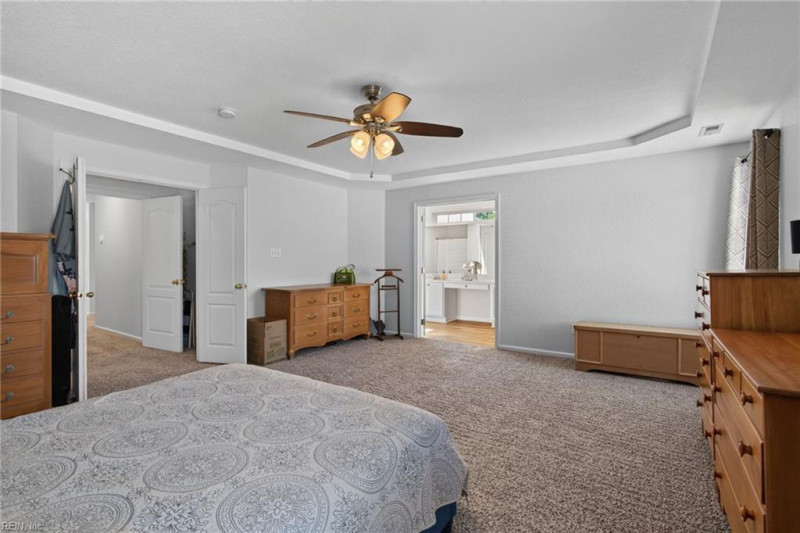 Photo 33 of 49 residential for sale in Chesapeake virginia Photo 33 of 49 residential for sale in Chesapeake virginia