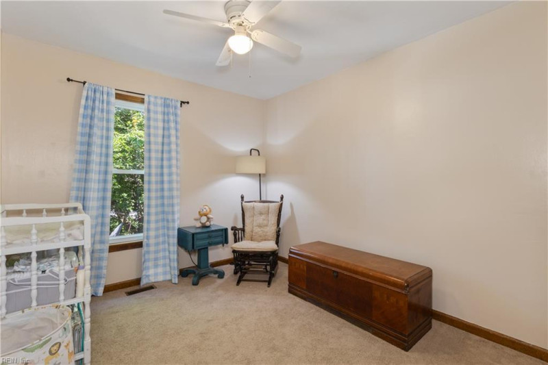 Photo 19 of 25 residential for sale in Chesapeake virginia Photo 19 of 25 residential for sale in Chesapeake virginia