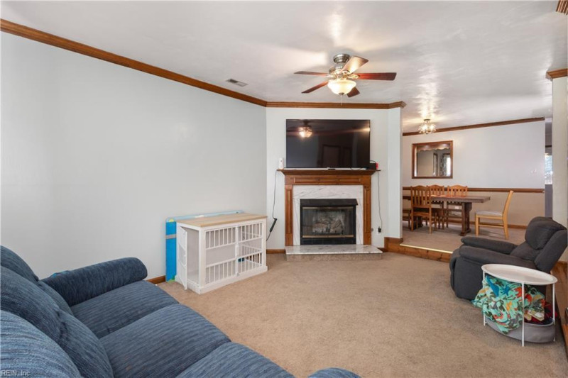 Photo 4 of 25 residential for sale in Chesapeake virginia Photo 4 of 25 residential for sale in Chesapeake virginia
