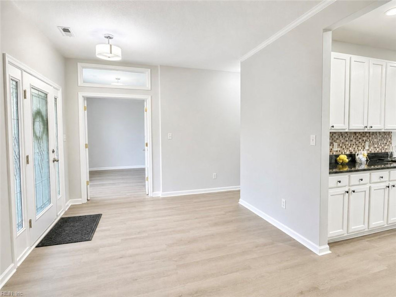 Photo 6 of 50 residential for sale in Virginia Beach virginia