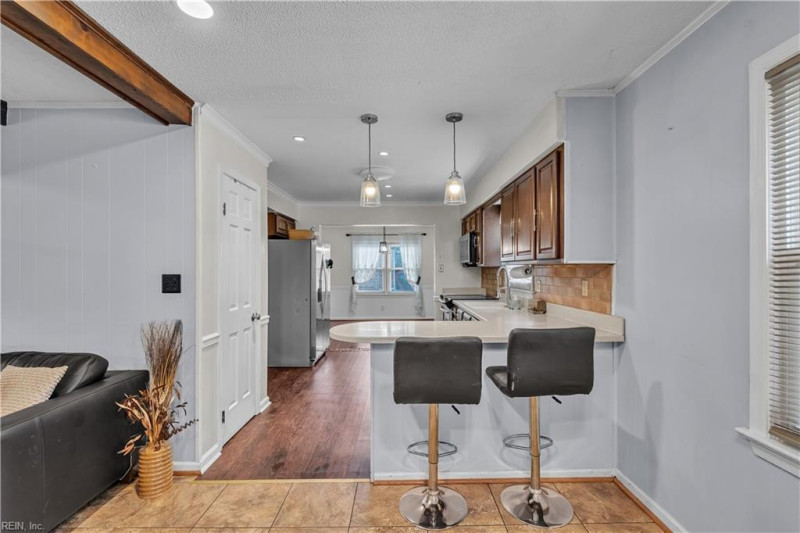 Photo 15 of 46 residential for sale in Virginia Beach virginia