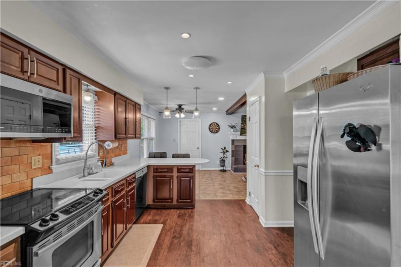 Photo 17 of 46 residential for sale in Virginia Beach virginia