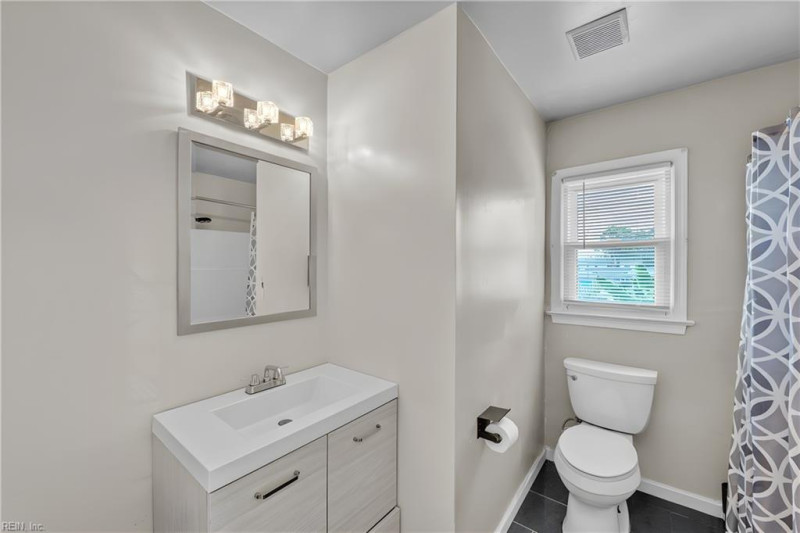 Photo 42 of 46 residential for sale in Virginia Beach virginia
