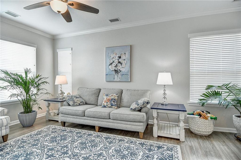 Photo 18 of 44 residential for sale in Chesapeake virginia