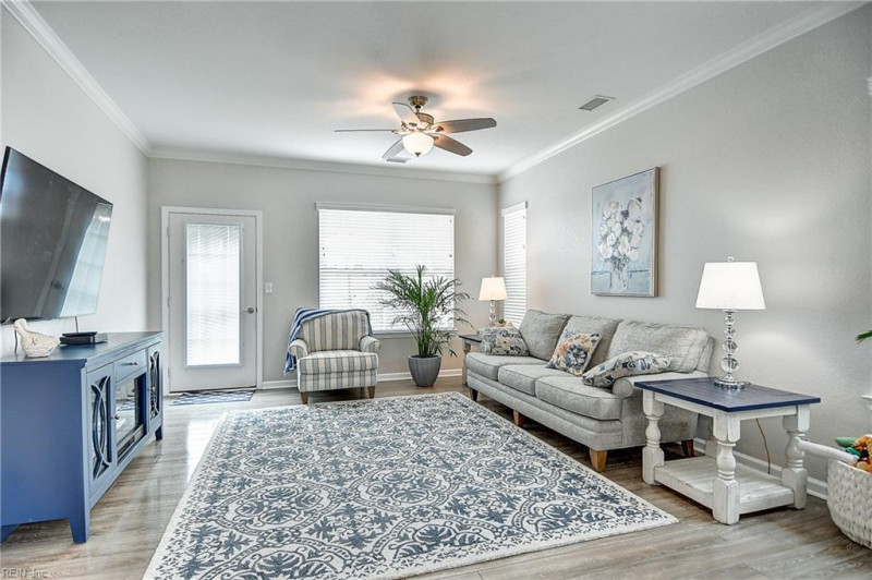 Photo 19 of 44 residential for sale in Chesapeake virginia