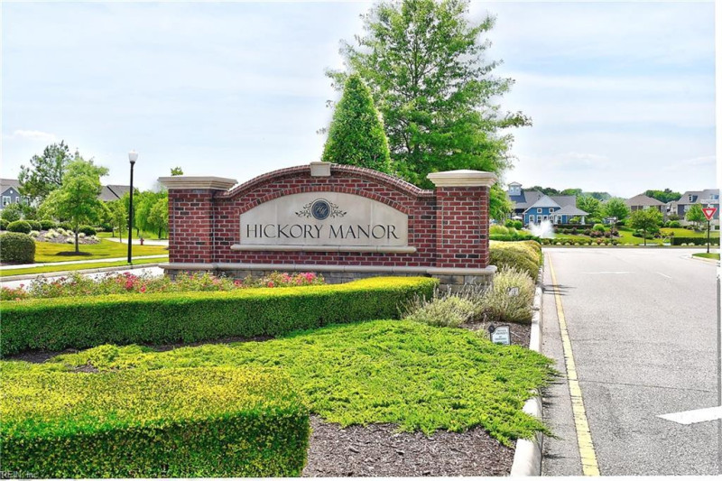 Photo 25 of 44 residential for sale in Chesapeake virginia