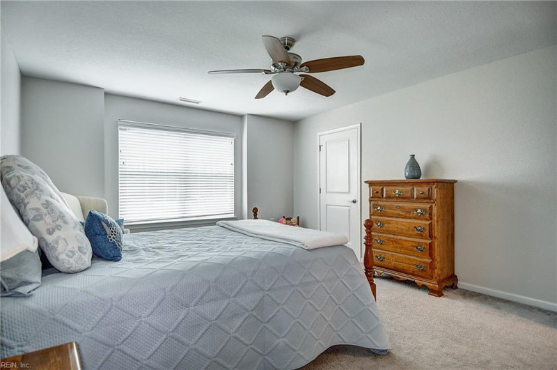 Photo 31 of 44 residential for sale in Chesapeake virginia