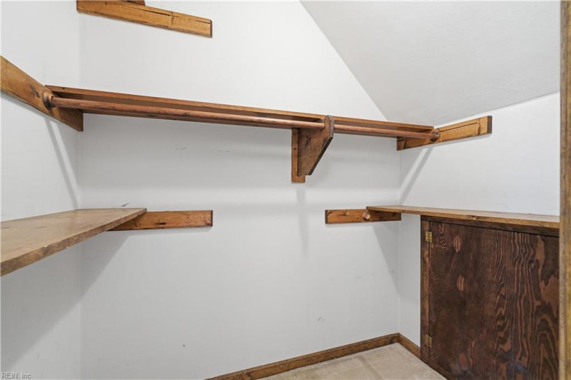Photo 31 of 45 residential for sale in Chesapeake virginia