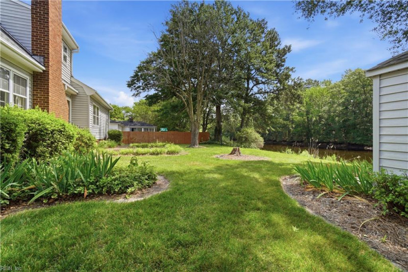 Photo 37 of 45 residential for sale in Chesapeake virginia