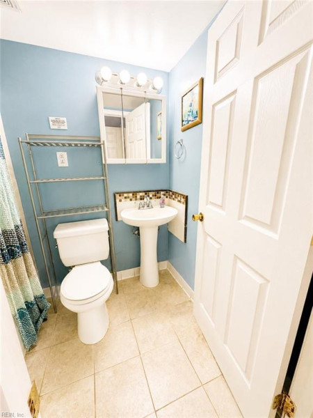 Photo 6 of 10 residential for sale in Virginia Beach virginia