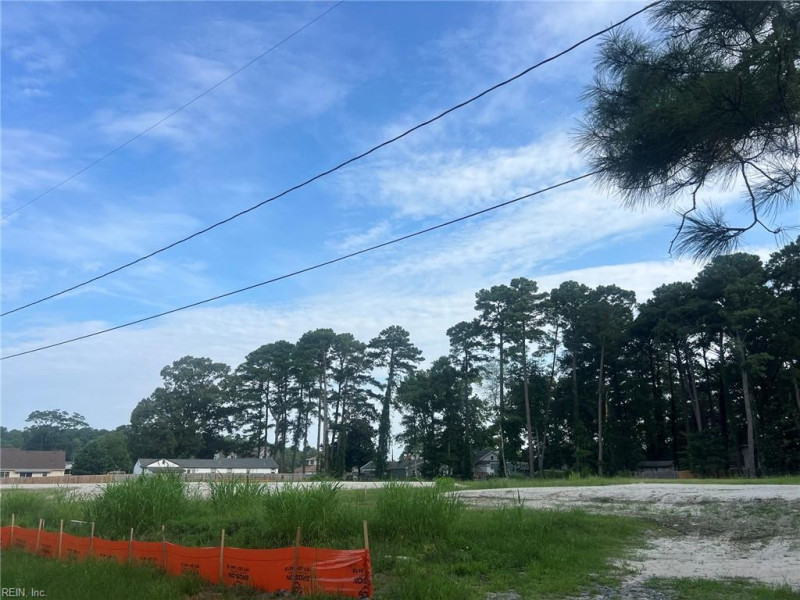 Photo 2 of 7 land for sale in Chesapeake virginia