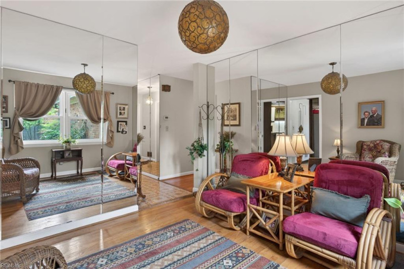 Photo 15 of 41 residential for sale in Norfolk virginia