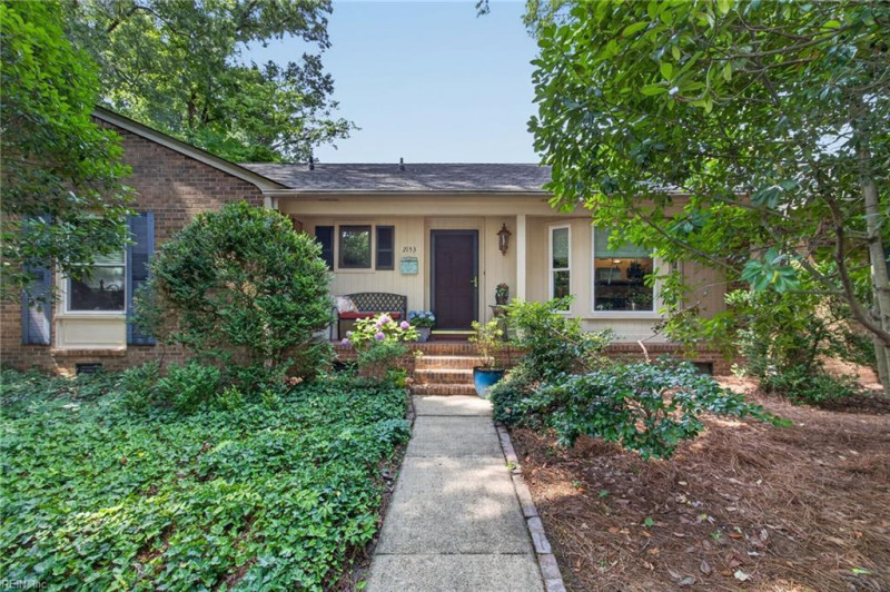 Photo 2 of 41 residential for sale in Norfolk virginia