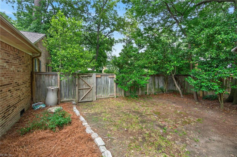 Photo 32 of 41 residential for sale in Norfolk virginia