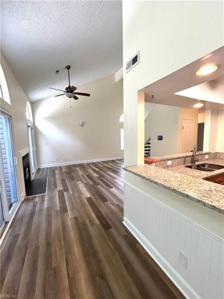 Photo 6 of 21 residential for sale in Virginia Beach virginia