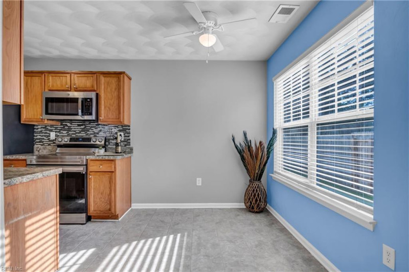 Photo 5 of 22 residential for sale in Chesapeake virginia Photo 5 of 22 residential for sale in Chesapeake virginia