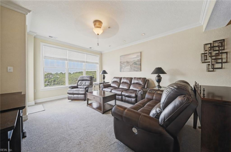 Photo 13 of 50 residential for sale in Virginia Beach virginia