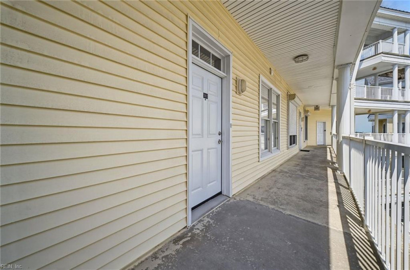 Photo 8 of 50 residential for sale in Virginia Beach virginia