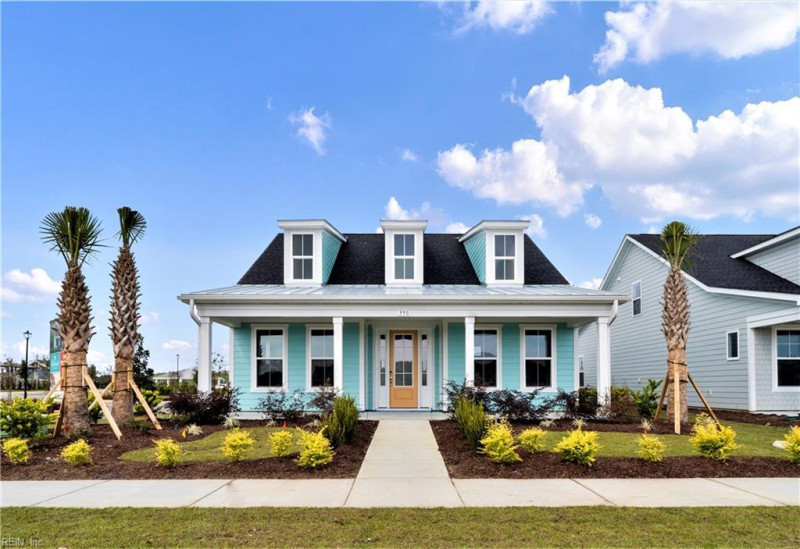 Photo 2 of 30 residential for sale in Chesapeake virginia