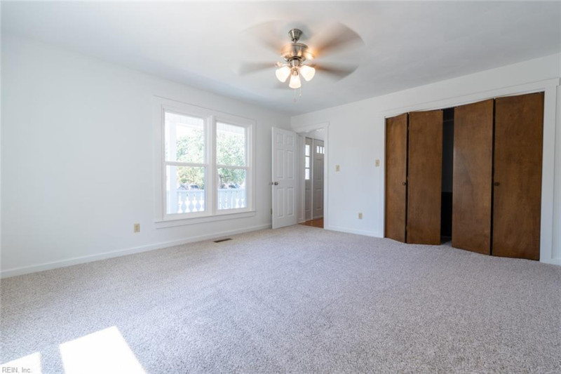 Photo 18 of 50 residential for sale in Chesapeake virginia Photo 18 of 50 residential for sale in Chesapeake virginia