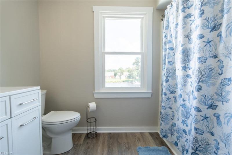 Photo 31 of 50 residential for sale in Chesapeake virginia Photo 31 of 50 residential for sale in Chesapeake virginia